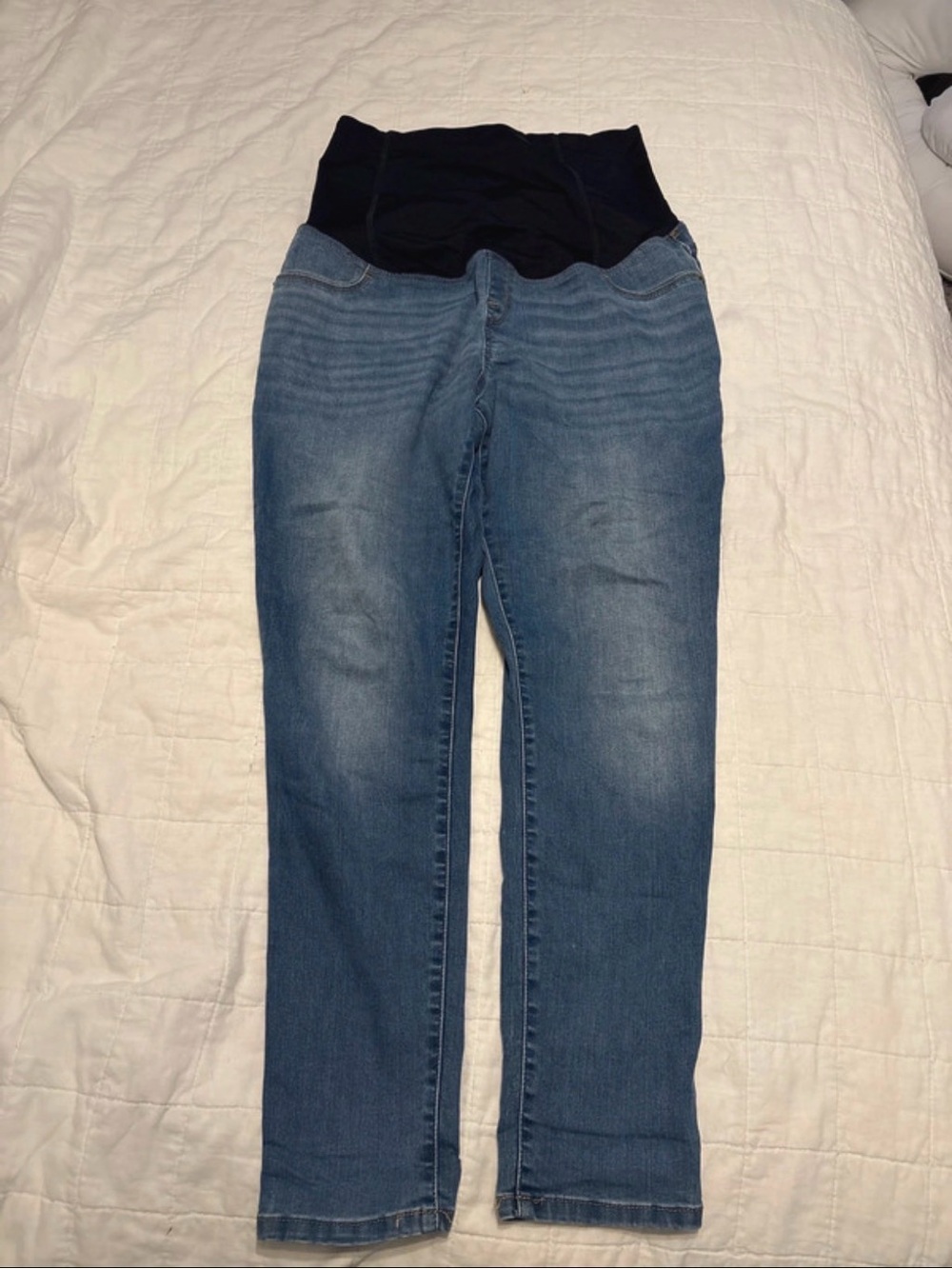 Women’s maternity jeans